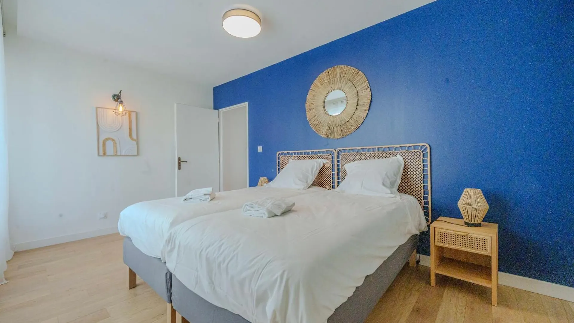 Apartment #Hu Le Coeur Lorraine City Centerstation T3 Grenoble France