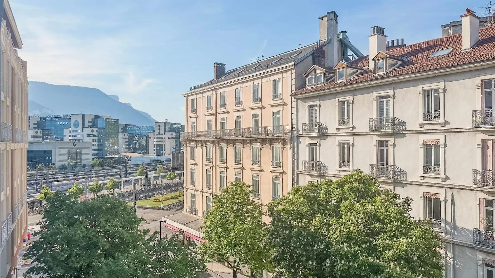 #Hu Le Coeur Lorraine City Centerstation T3 Grenoble Apartment